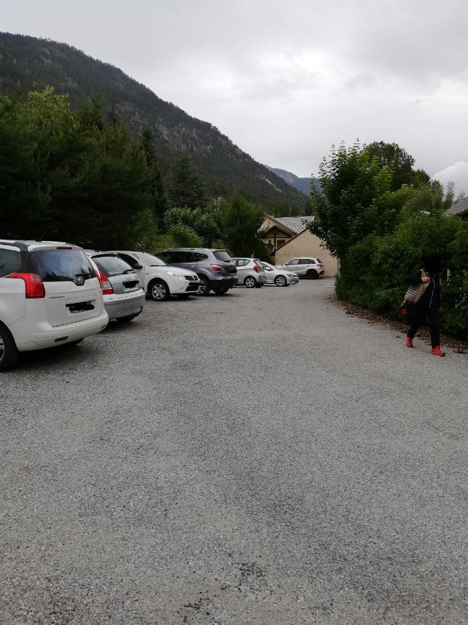 Appartement T3 60M2 A Briancon Dans Residence Calme Avec 7 Couchages المظهر الخارجي الصورة